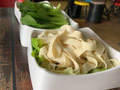 -龙虾风暴(松江店)