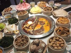 -卤校长重庆火锅(国兴店)