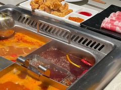 -海底捞火锅鲜切牛肉主题店(长寿路店)