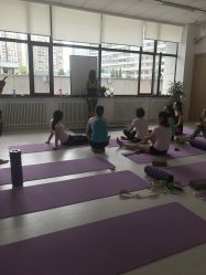 -梅·瑜伽李欣普拉提学院