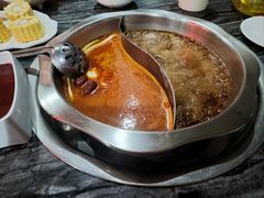 牛油鸳鸯锅-重庆大队长火锅(凤城八路店)