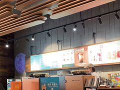 -星巴克臻选(深圳金光华店)