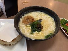 -灵芝妹子海鲜米线(瓦房店新玛特店)