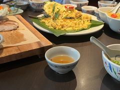 -大头虾越式风味餐厅(光明广场店)