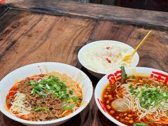 -周小波重庆小面·重庆名小吃(邹容路店)