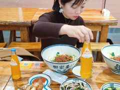 -忒关中·名小吃裤带面(钟楼店)
