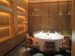 -鱼鲜饭香·招牌汽锅剁椒鱼头王