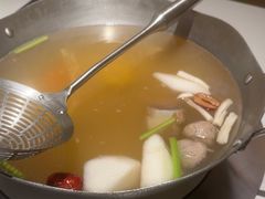 -左庭右院鲜牛肉火锅(金山万达店)