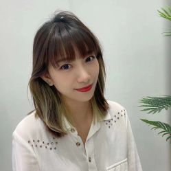 -变画·发型STUDIO