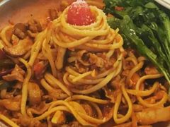 牛肉辣油意面-I HOLIC艾豪丽披萨(KKone店)