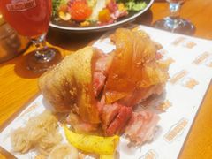 -HUZI虎滋精酿餐吧(京西大悦城店)
