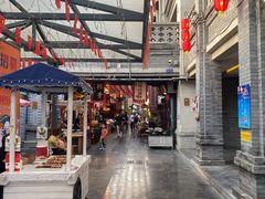 -陈仓老街美食天地