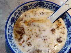 雪莲子桃胶炖牛奶-香港食盈碗仔翅(清远总店)