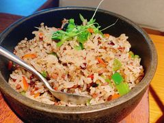 黑松露炒饭-庆春朴门(前滩太古里店)