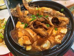 黄骨鱼焖豆腐/斤-来客家食府 · 福建客家菜(厦禾路店)