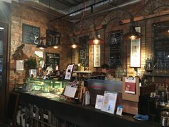 -The Coffee Academïcs(铜锣湾店)
