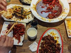 -叶派龙虾•招牌香辣蟹·海鲜(中海国际店)