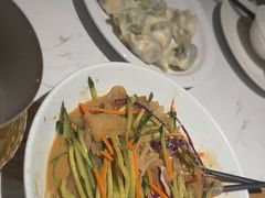 -关东小磨东北菜(漕河泾印象城店)