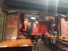 -老天桥酱肉烧饼夹肘子(天桥店)
