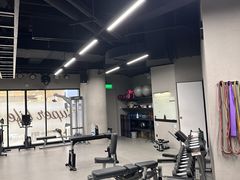 -超级猩猩健身·私教(上海体育场店)