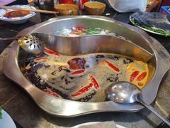 -重庆风光老灶火锅城(同德广场店)