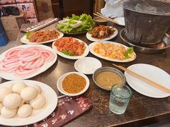 -韩风烤牛肉冷面店