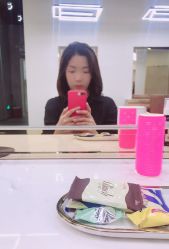 短发-bymiga