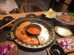-味舵主重庆火锅(邓尉路店)
