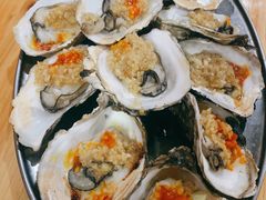 -蚝哥花姐湛江烤生蚝(美丽湾市场店)