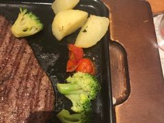 -必胜客(格尔木华兴店)