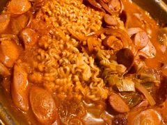 部队火锅-本家韩国烤肉(青岛万象城店)