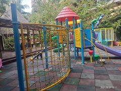 -三亚湾海居铂尔曼度假酒店