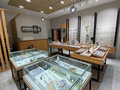 -无界眼镜MaxLess(滨江星光大道店)