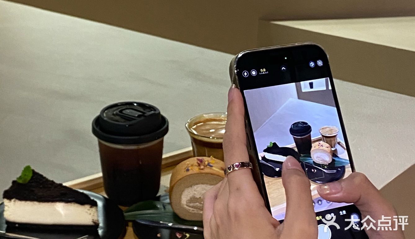 潮人打卡必去☕️潮流科技感咖啡厅