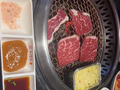 -木槿花韩式炭烤·熟成肉工坊(孙文东路店)