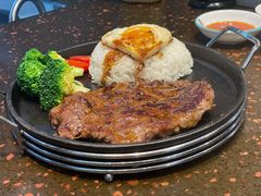 黑椒牛扒蛋包饭-越小品·越南餐厅(万科里店)