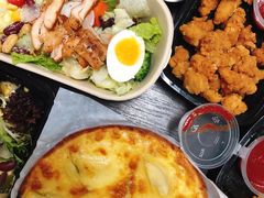 -悦享绿山墙西餐厅