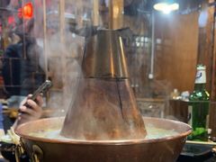 -果松木炭酸菜铜火锅·外婆参鸡汤