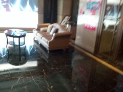 -温莎KTV(珠江路店)