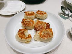 油煎馄饨-蝶园·装修中(BFC外滩金融中心店)