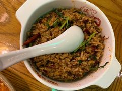 丝恋香菜牛肉脆哨煸饭-丝恋丝娃娃(小河海纳店)