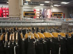 -上品折扣(回龙观店)