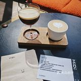 误打误撞走进Midi，因为本来想探店的咖啡馆没开门