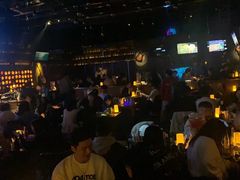 -啤客走廊