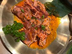 -青瓦餐厅·生鱼片·韩园烤肉(西塔店)