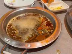 -黑金·寻焰自助百汇·烤肉·火锅(中街店)