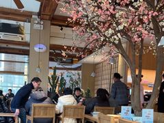-蜜桃餐厅·伴山(湖滨商业街店)