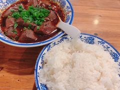 -杨三孃跷脚牛肉(西外棕榈岛店)