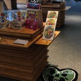 咖啡馆里的mini艺术空间
