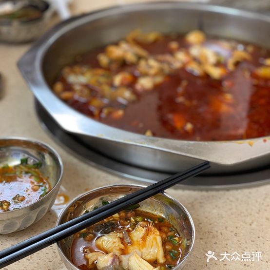 老成都冷锅鱼(市政侧街店)